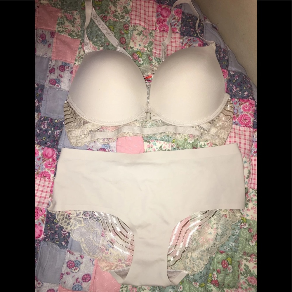 Bella Bra&Panty Set 34C&Small